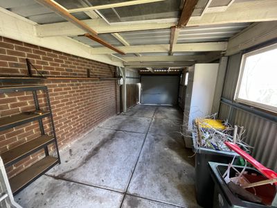 2 Nerissa Grove, Oak Park