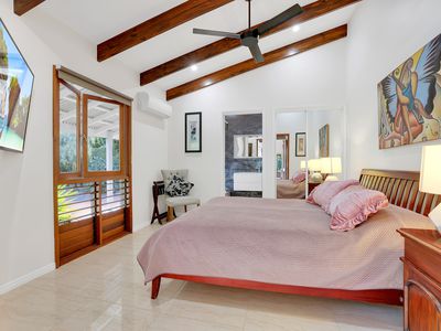 97-99 James Cook Drive, Kewarra Beach