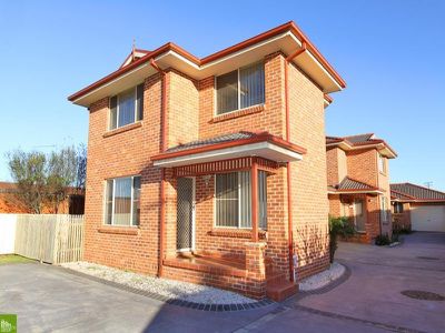 1 / 73 Pur Pur Ave, Lake Illawarra