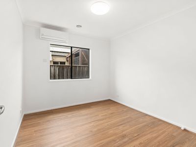 5 Impression Avenue, Tarneit