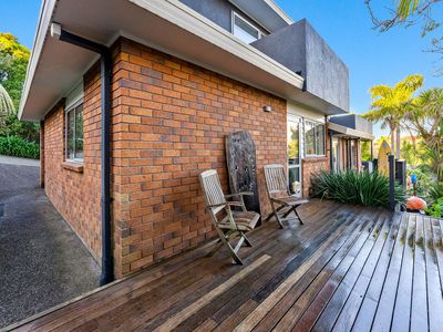 2/962 Beach Road, Torbay