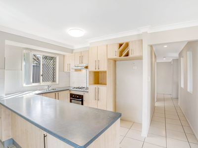 10 Redwood Street, Morayfield