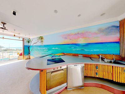 25 / 120 The Esplanade, Surfers Paradise