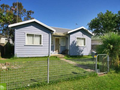 113 Parkes Street, Oak Flats