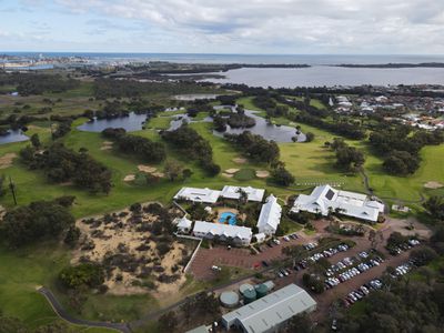 15 / 105 Old Coast Road, Pelican Point