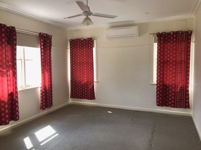34 Barratta Street, Moulamein