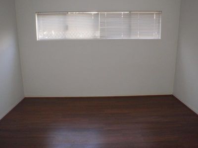 10 Dowitcher Avenue, South Hedland