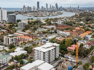 201 / 11 Andrews Street, Southport