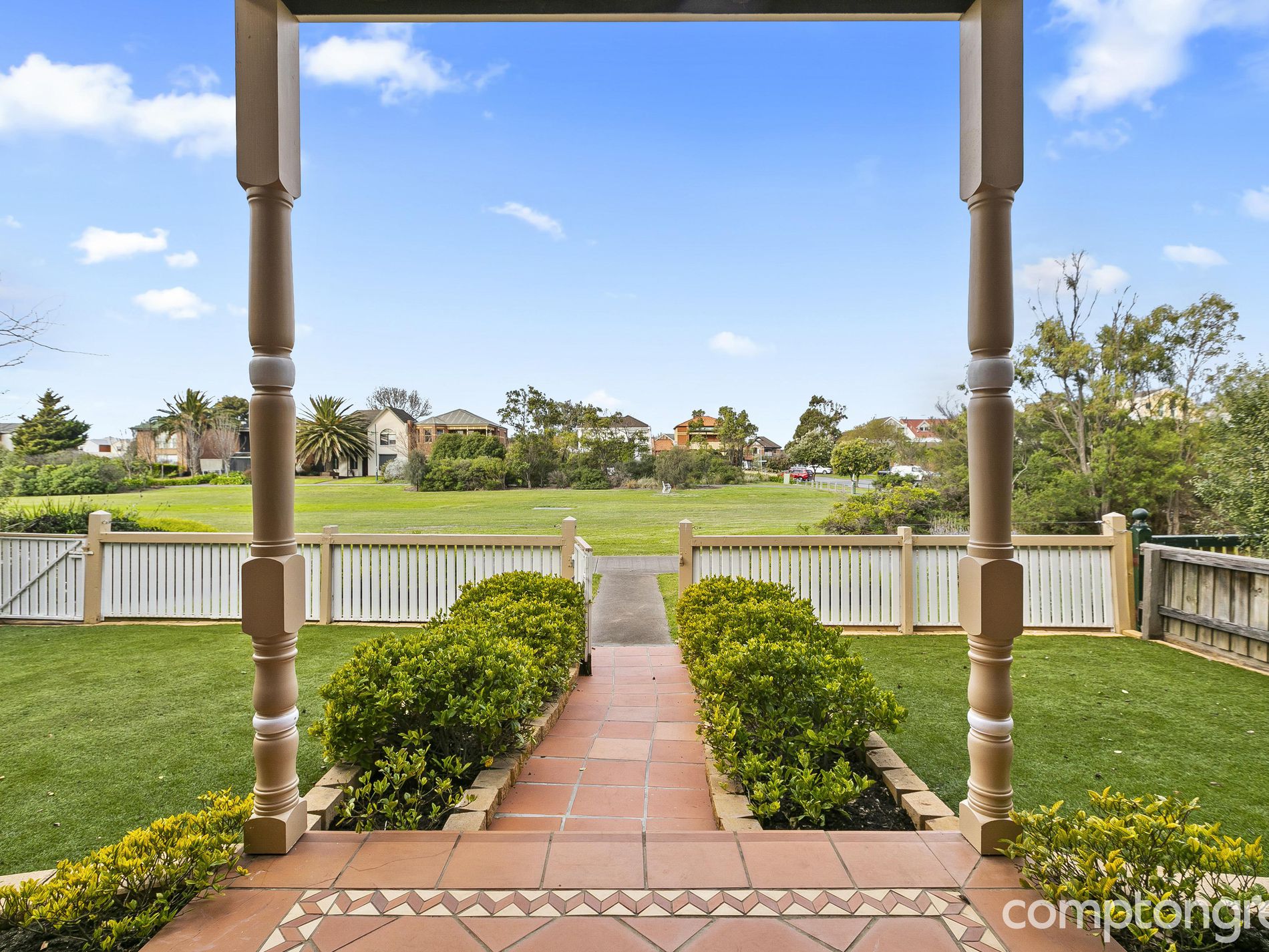 4 O'Connell Mews, Williamstown