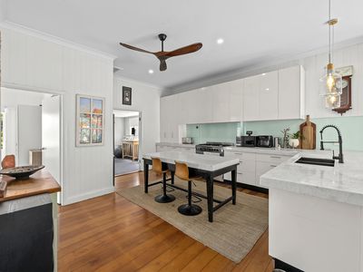 2 Normanby Terrace, Kelvin Grove