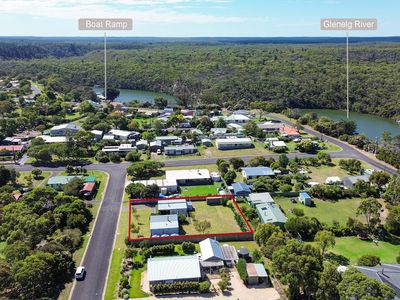 1 Holloway Street, Donovans