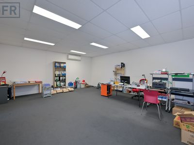1 / 5 Baling Street, Cockburn Central