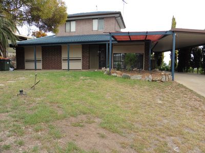 3 Rogana Crescent, Hallett Cove