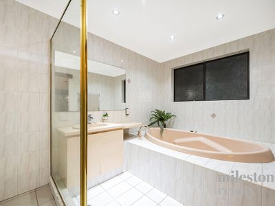 305 Holmes Road, Forrestfield