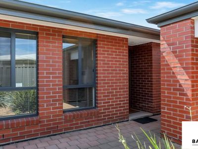 4 / 105 Springbank Boulevard, Burton