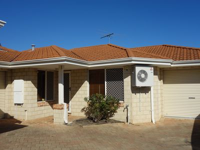 3/8 Piedmont Court, Nollamara