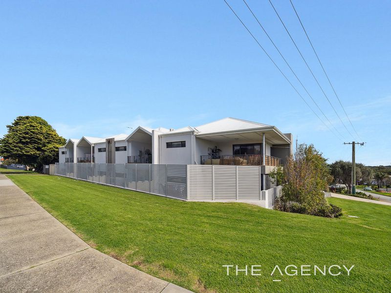 8 / 2 SCROOP Way, Spearwood