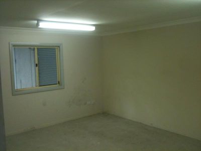 13 Frost  St, Campbelltown