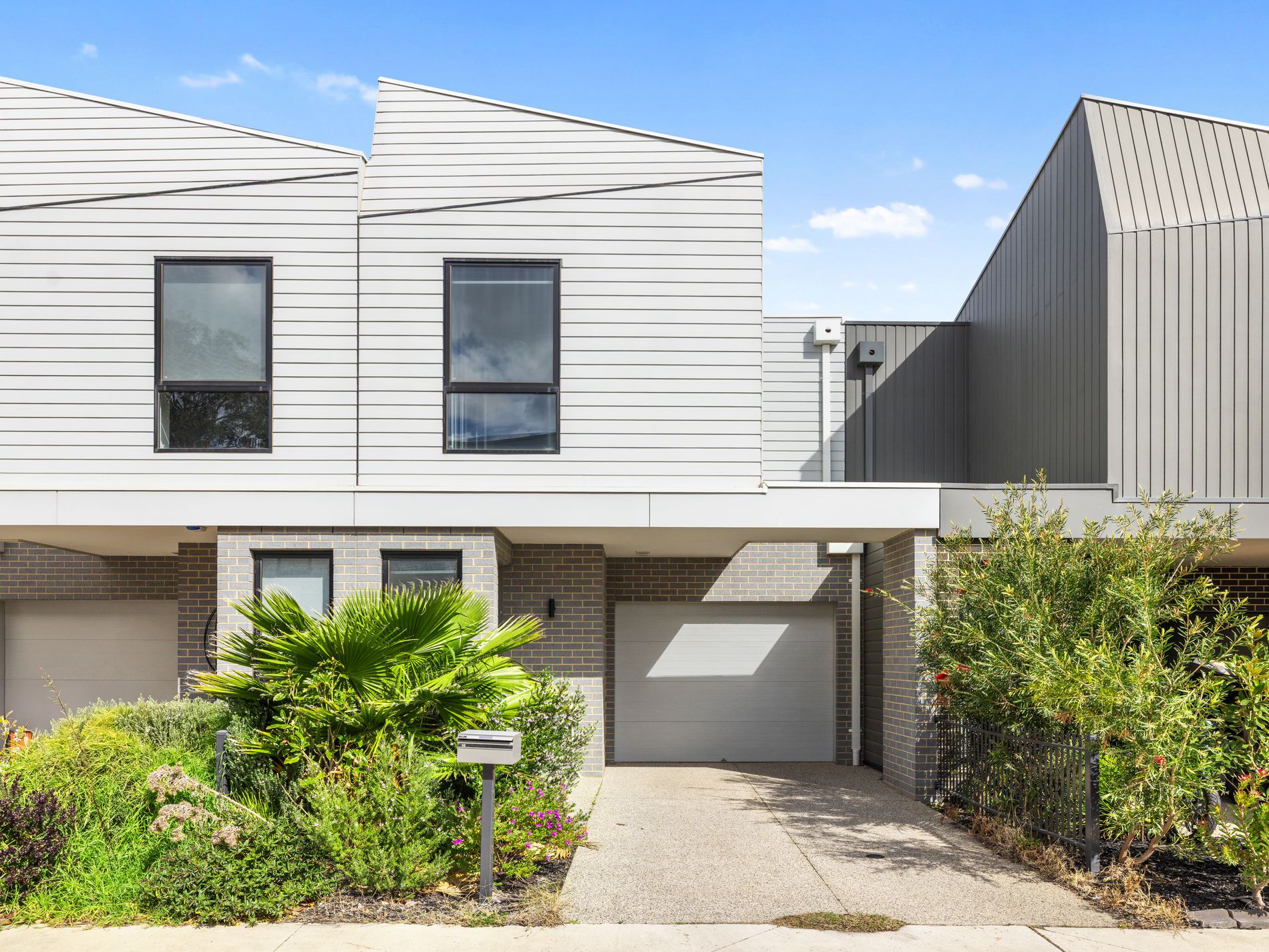 10 Piccolo Circuit, Williamstown North