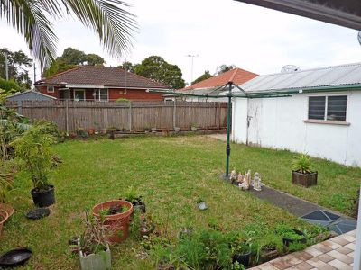 22 Keats Ave, Riverwood