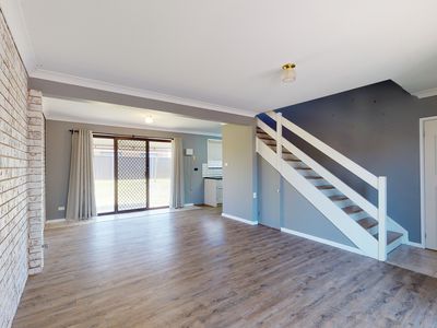 1 / 7 Forrest Crescent, Dubbo