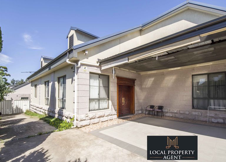 1 / 22 Centaur St, Revesby