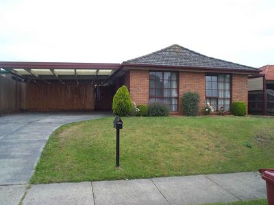 38 Heatherlea, Narre Warren