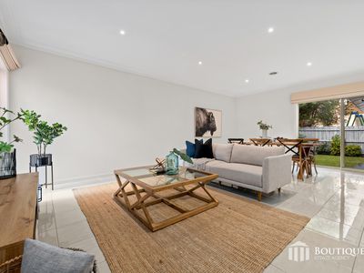 16 Somerset Drive, Dandenong North
