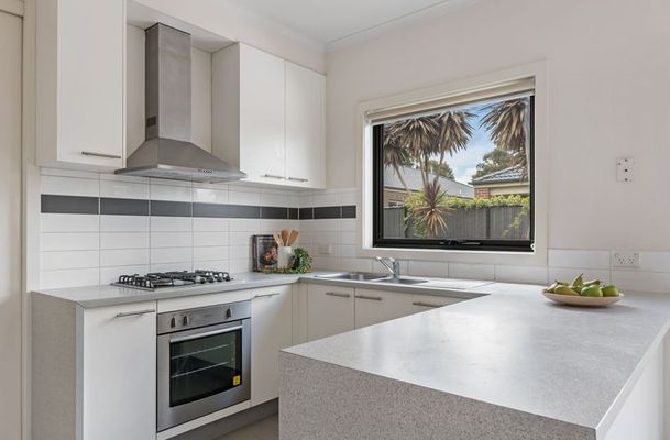 19 Hartow Street, Craigieburn