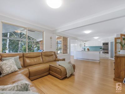 20 Diamond Head Drive, Budgewoi