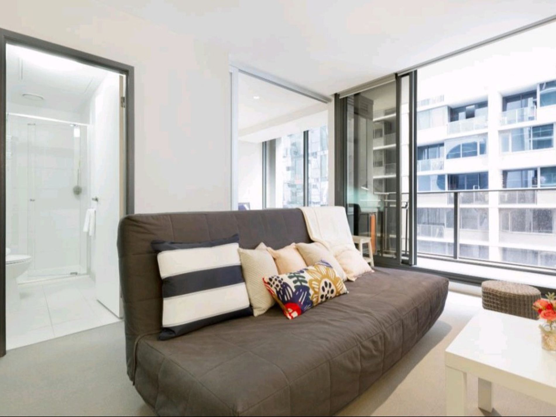 2001 / 639 Lonsdale Street, Melbourne