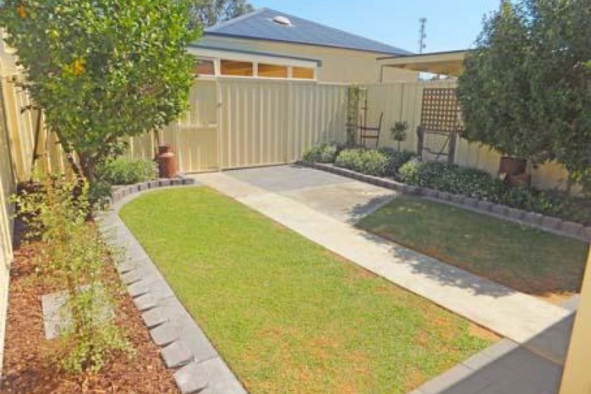 2 / 14 Park Street, Kyabram