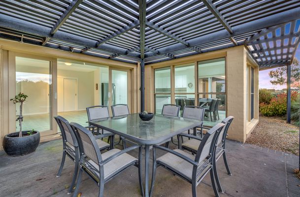39 The Ridge, Oaklands Junction