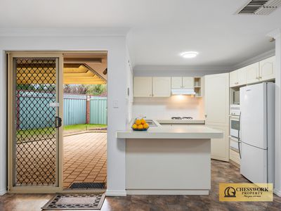 9 / 27 Magnolia Way, Forrestfield