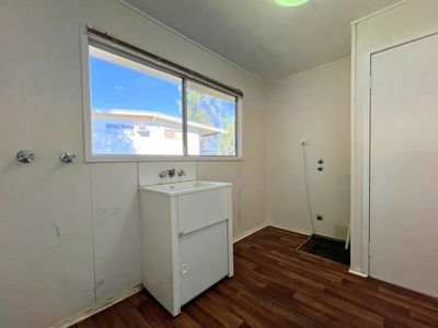 6 Caleb Crescent, Dysart