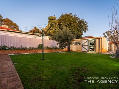 34 Napier Road, Marangaroo