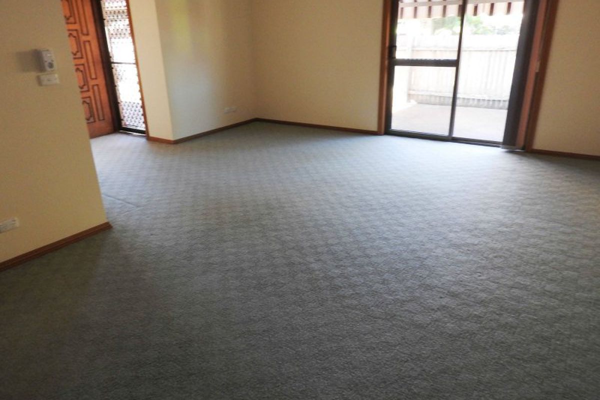 2 / 10 Mayers Drive, Tuncurry
