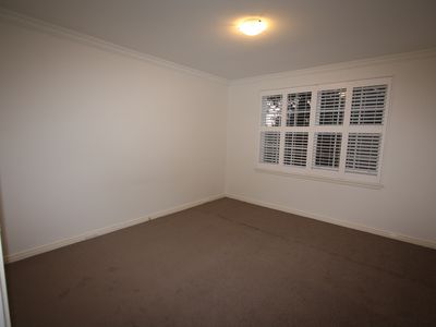 7 / 10 Larkin Street, Roseville