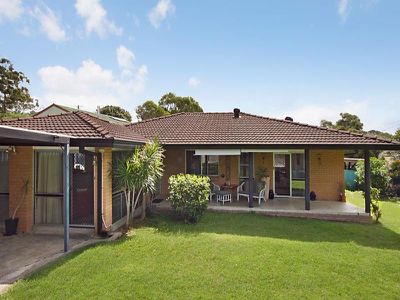 10 Woodlands Drive, Rochedale South