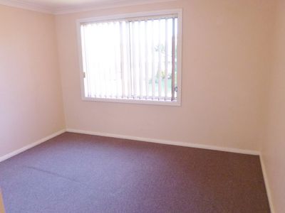 1 / 100 Glider Avenue, Blackbutt