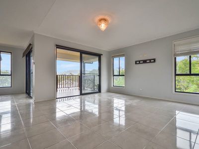 4 Meander Grove, Cameron Park