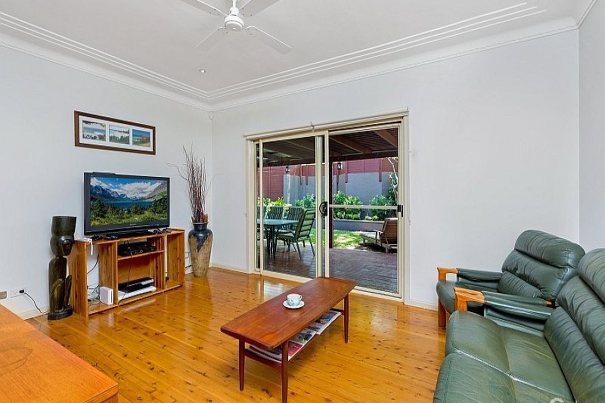 1 / 31 Wells Street, East Gosford