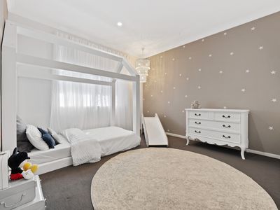 21 Chinaberry Crescent, Upper Coomera