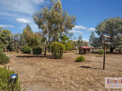 12 Muir Street, Kangaroo Flat