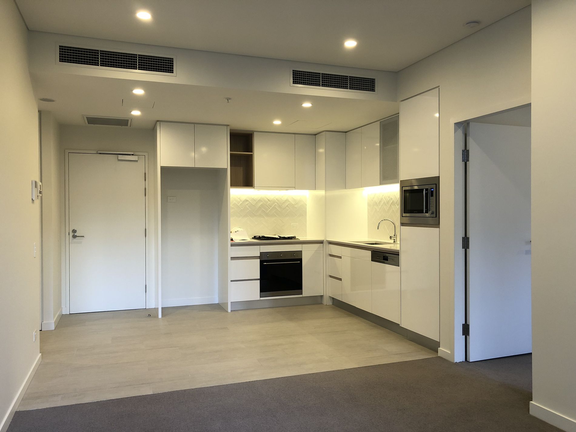 1303 / 15 Lachlan Street, Waterloo