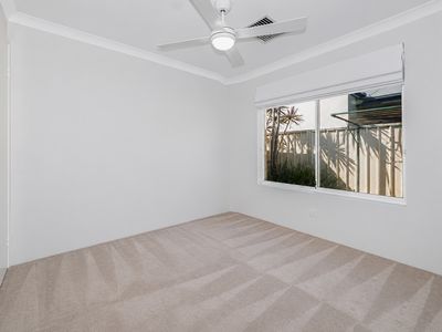 5 Alpina Bend, Canning Vale