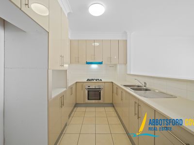 30 / 7 King Street, Campbelltown