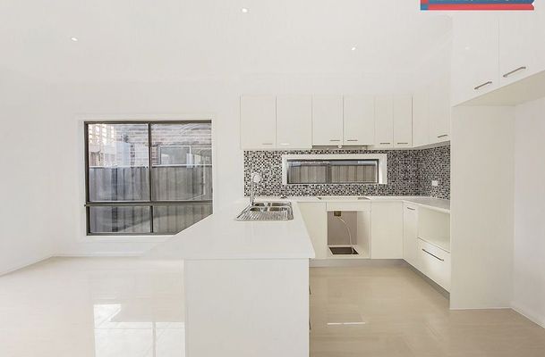 24 Falkland Road, Craigieburn