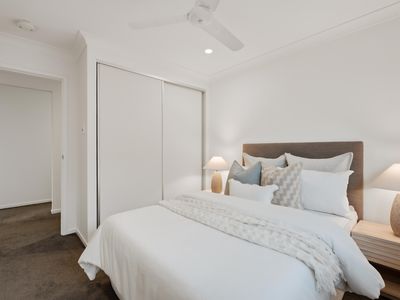 64 Lunar Circuit, Spring Mountain