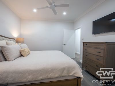 31 McInnes Street, Glencoe